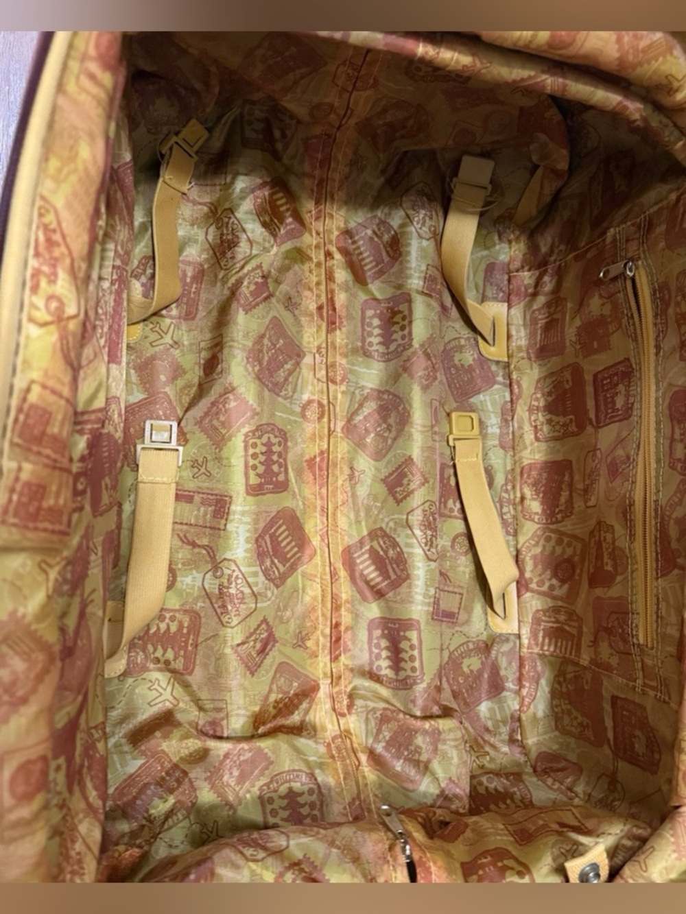 Samantha Brown 20” Luggage 4-wheel Carry-on - Picture 7 of 9